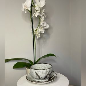 Oriental pottery set